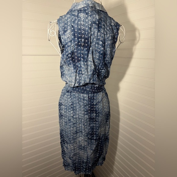 BCBGeneration Navy Blue Floral Tie-Dye Cover-up dress - Picture 4 of 9